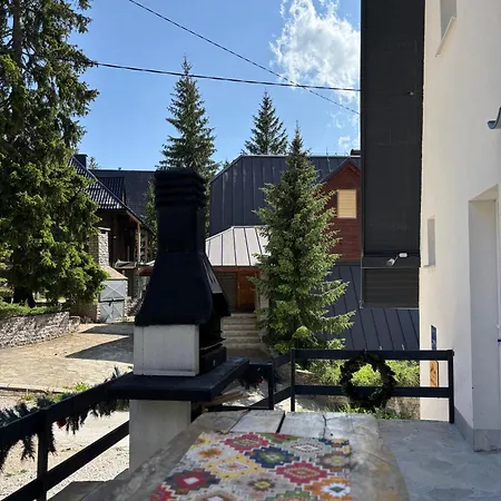 Brand New! Be Our First Guest! Snjezna Kraljica 2 Vlasic