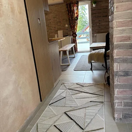 Snjezna Kraljica 2 Apartman Vlasic